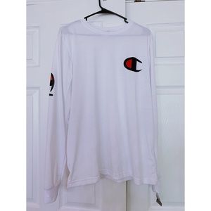 BRAND NWT Champion t shirt Unisex size M